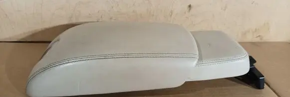 Jaguar XJ X350 Armrest 186480 ODA534
