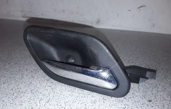 BMW 5 E39 Rear door interior handle 8125514