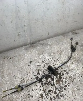 Opel Vectra C Gear shift cable linkage 55355351 55355351EQ