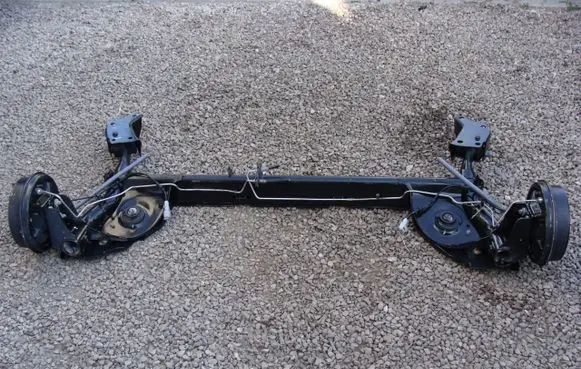 Dacia Sandero II Rear axle beam 555012648R