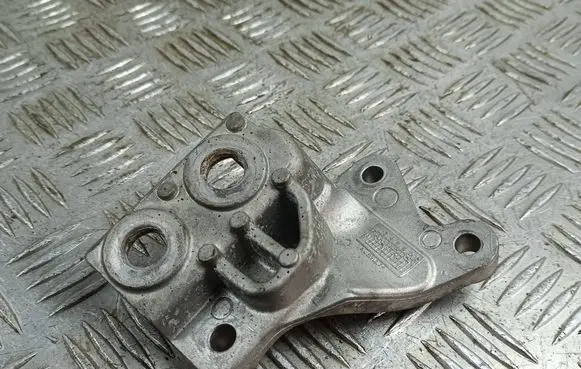 Volvo XC90 Bracket in trunk/boot 31439850