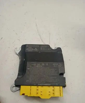 Mercedes-Benz C W205 Airbag control unit/module A2059008618