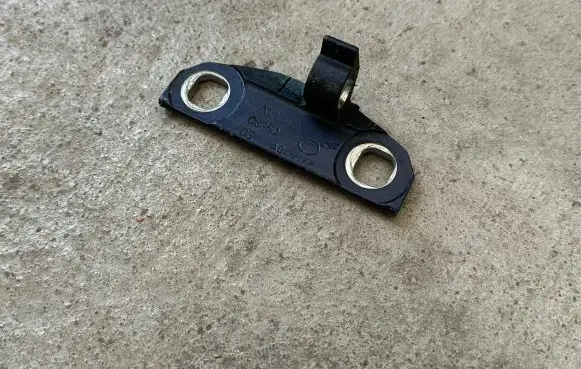 Volvo V60 Rear door lower hinge A046572