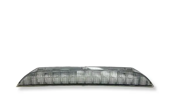 Mitsubishi Outlander Third/center stoplight 021906