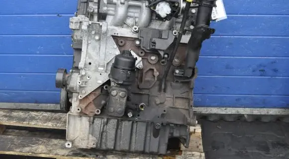 Volvo V50 Engine swap D4204T