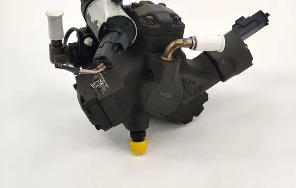 Ford Mondeo MK IV Fuel injection high pressure pump 9683624080 A2C27100268