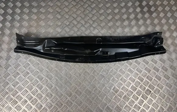 Other engine bay part