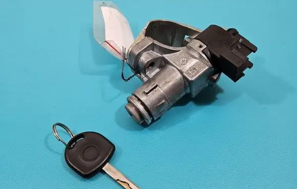 Opel Vectra B Ignition lock IMPRK1442426