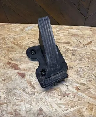 Mazda 2 Accelerator throttle pedal 6PV31204122 41600G 20042023