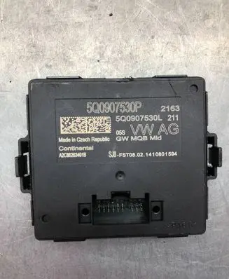 Audi A3 S3 8V Gateway control module 5Q0907530P 5Q0907530L