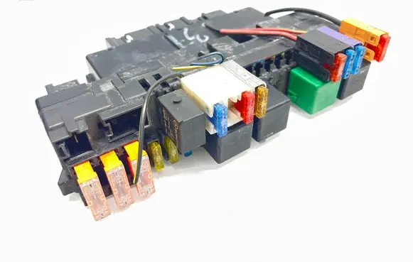Mercedes-Benz S W220 Fuse box set A0345456532