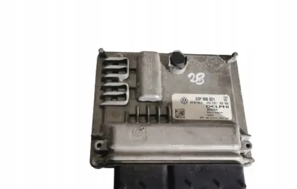 Volkswagen Polo VI Engine control unit/module ECU