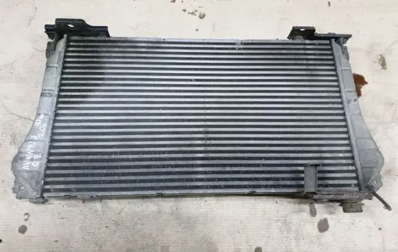 Toyota Avensis T270 Intercooler radiator JD1271003521