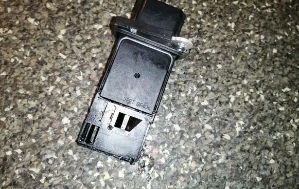 Nissan X-Trail T31 Mass air flow meter 226807S000