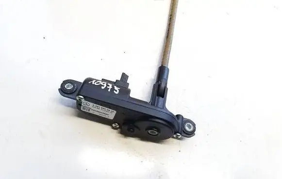 Mercedes-Benz GL X164 Vent window/glass motor a2518200342 a2c53022934