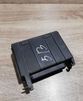 Volkswagen Golf II Gearbox control unit/module KBA16636 HJS63015010
