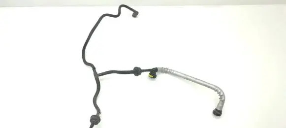 Nissan Pulsar Fuel line pipe