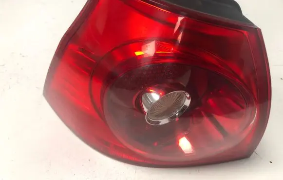 Volkswagen Golf V Rear/tail lights 1K6945095N