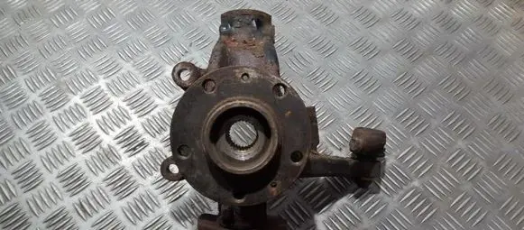 Peugeot 607 Front wheel hub