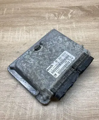 Opel Astra G Engine control unit/module ECU 09181243 0281010050