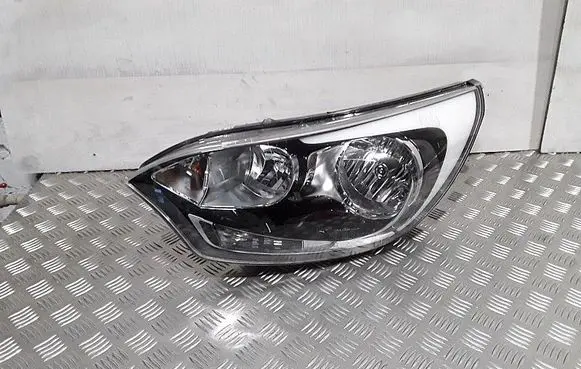KIA Rio Headlight/headlamp 921011wxxx