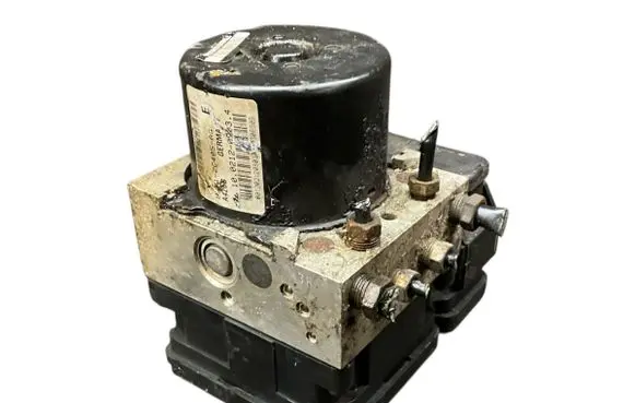 Ford Focus C-MAX ABS Pump 10096101913 28561198073
