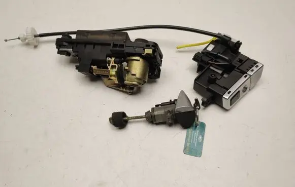 Mercedes-Benz SL R230 Coupe door lock (next to the handle) A2307600377