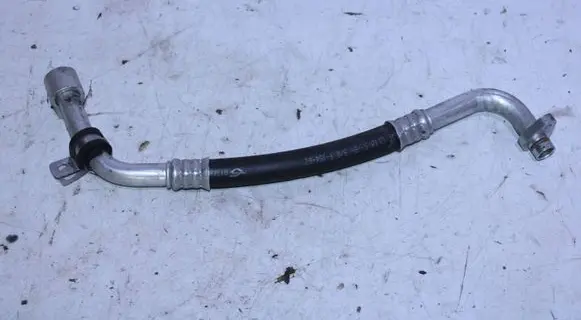 Dacia Sandero Air conditioning (A/C) pipe/hose 8200903228