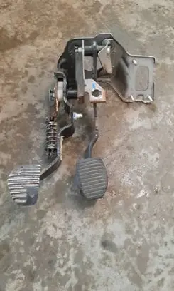 Citroen Berlingo Pedal assembly 0943211408