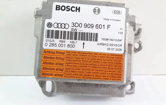 Volkswagen Touareg I Airbag control unit/module 3D0909601F 0285001800
