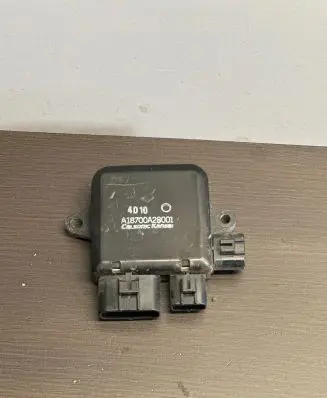 Nissan Leaf I (ZE0) Fan control module A18700A28001 4010