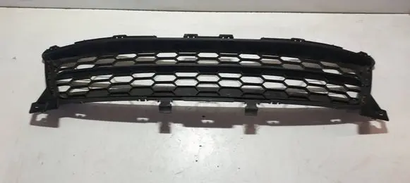 Mazda 6 Front grill GS1M501T1