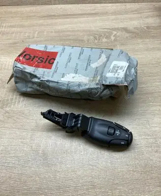 Peugeot 308 Other switches/knobs/shifts 624362 E1064668016 RADIOSWITCHSTALK