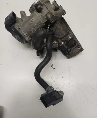 Skoda Superb B8 (3V) Throttle valve 04L128063N 04L128059M