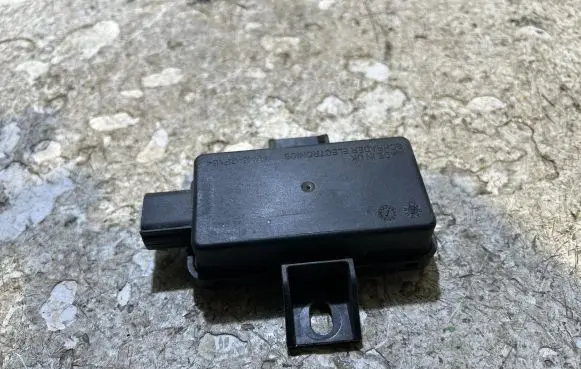 Dodge Challenger Tire pressure control unit 68219831AF 43392MH2