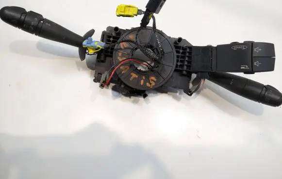 Renault Vel Satis Indicator stalk 8200002461 31448401AR