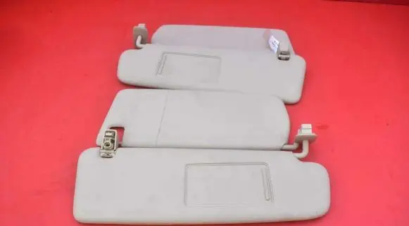 Volkswagen Touareg II Sun visor 7P0857551