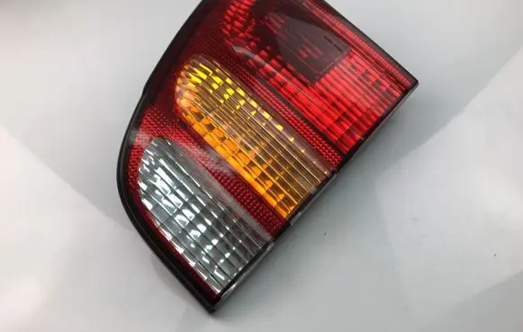 Toyota Land Cruiser (J100) Rear/tail lights 8158060120