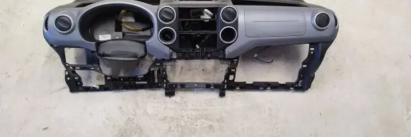 Citroen Berlingo Dashboard 9680926477
