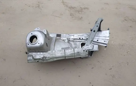 Volvo V70 Front side member 