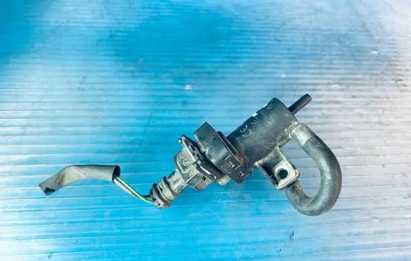 Renault Scenic III - Grand scenic III Turbo solenoid valve 8200762162