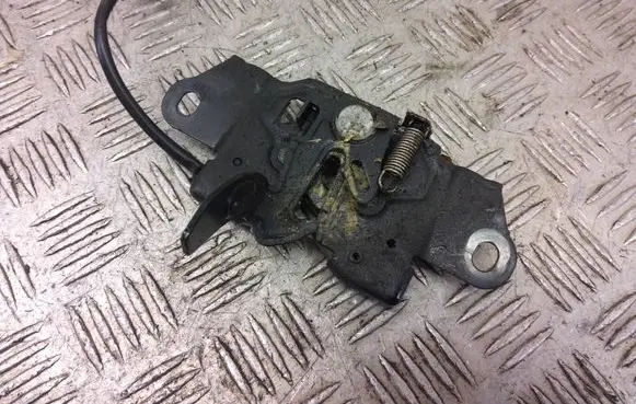 Mazda MX-5 ND Engine bonnet/hood lock/catch