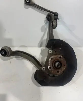 Audi A7 S7 4G Front wheel hub spindle knuckle 4G0407242C