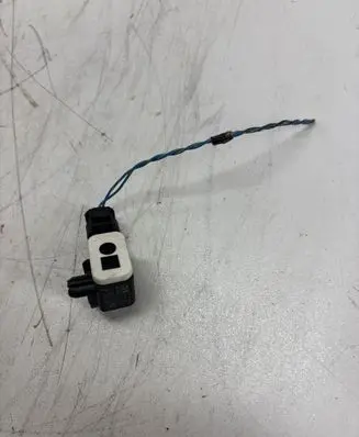 BMW 1 F20 F21 Airbag deployment crash/impact sensor 9234989