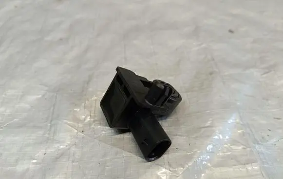 Mazda 6 Engine bonnet/hood lock/latch loop/hook GBFT-56-6D0