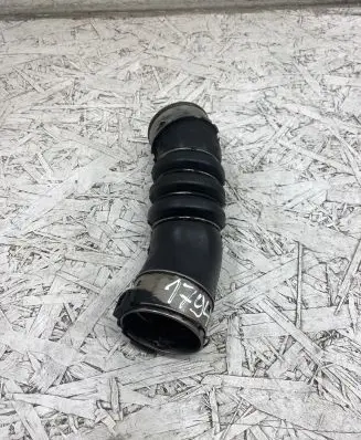 BMW 1 E81 E87 Turbo air intake inlet pipe/hose 7802752