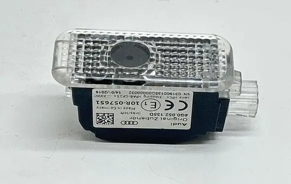 Audi Q5 SQ5 Front seat light 4G0052135D 10R057651 0351900135
