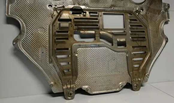 Porsche 718 Cayman 982 982c Engine splash shield/under tray 982825213C