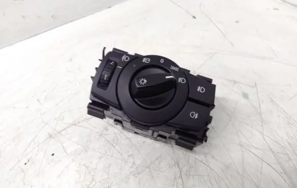 BMW 1 E81 E87 Light switch 693279204