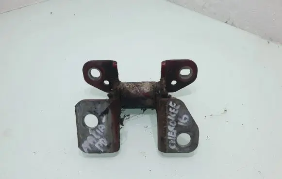 Jeep Grand Cherokee Front door lower hinge 